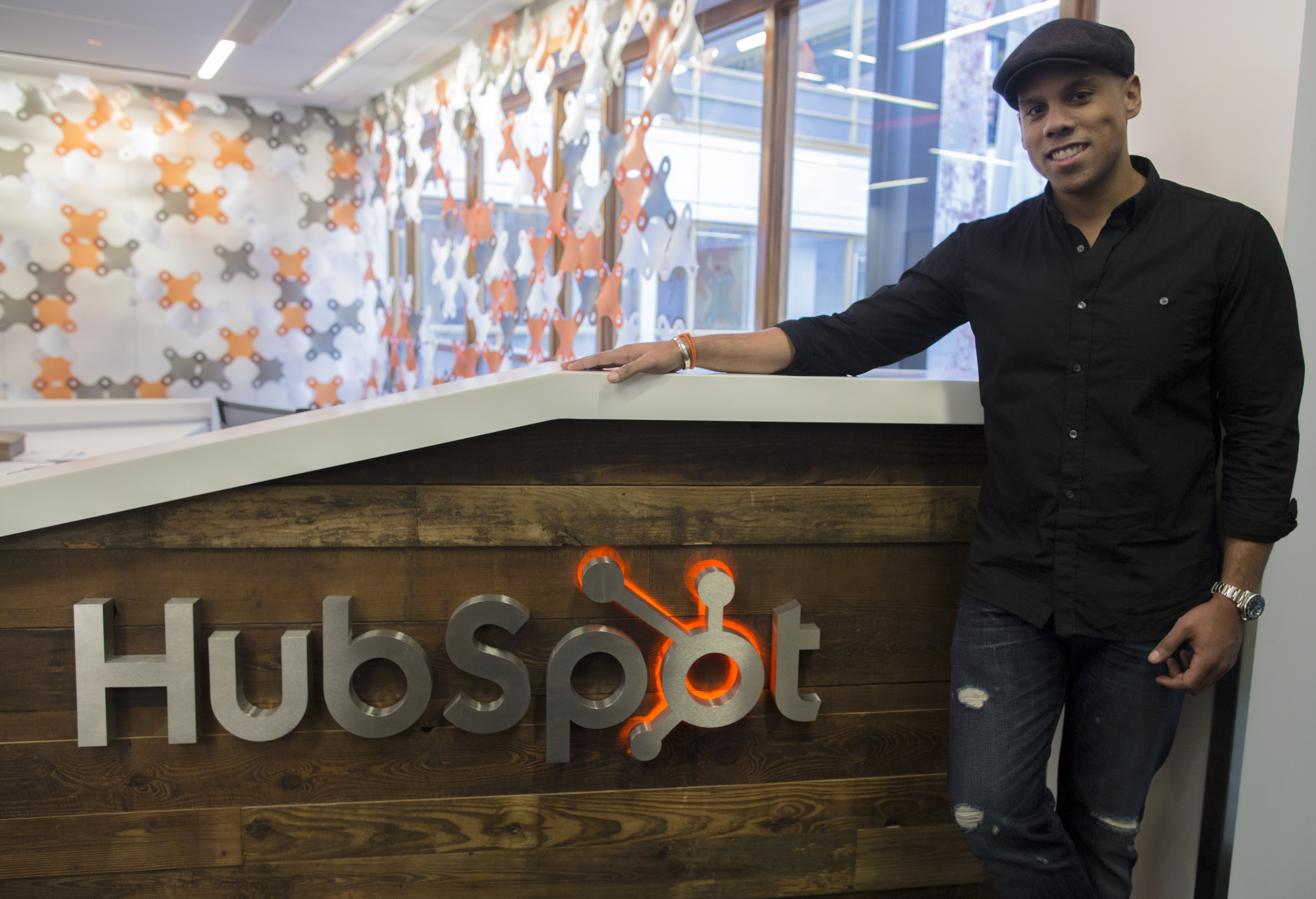 HubSpot Continues Growth with Acquisition of Rekindle