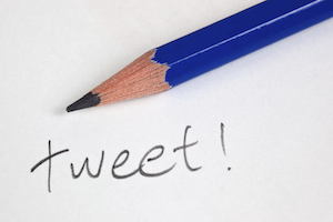 10 Quick Tips to Help You Write a Kick Ass Twitter Bio