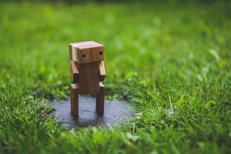 Understanding the Difference Between a Bot, a Chatbot, and a Robot