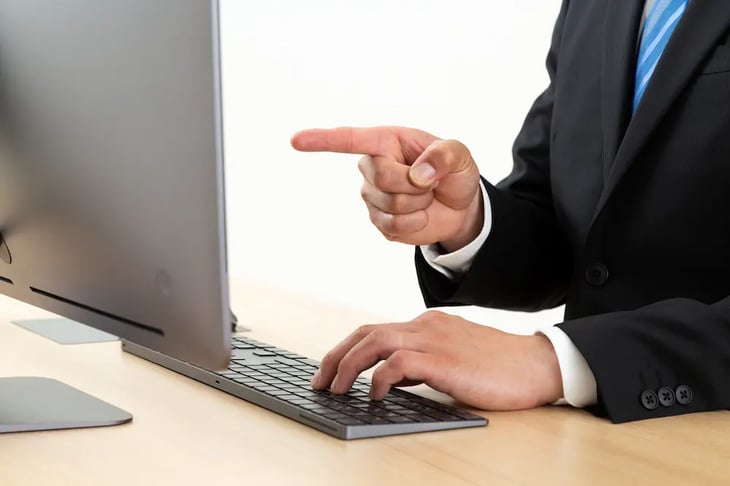 Facebookピクセルを利用する際の注意点