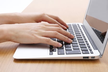 フォームとは？目的別の種類・設置メリット・7つの作成ツールをご紹介