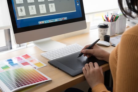 【初心者向け】イラストレーターの使い方マニュアル｜基本の操作方法8選