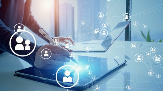 【Meta広告ライブラリ】競合調査してクリエイティブに活かす方法