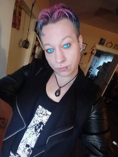 Athena Ozanich