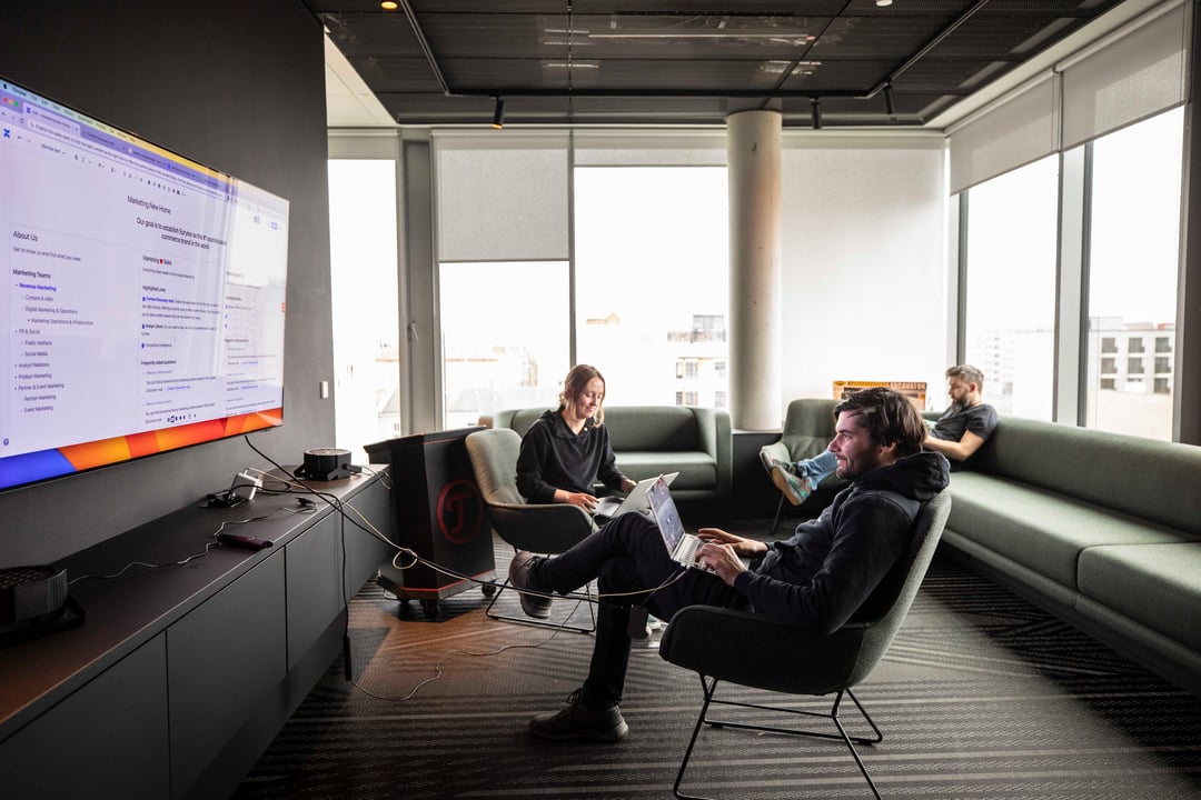 Spryker Büro Aufnahme