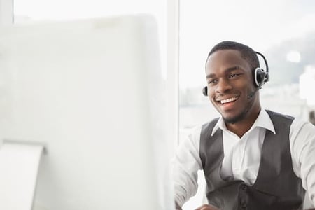 4 Key Cold Calling Mistakes to Avoid [& How to Fix Them]