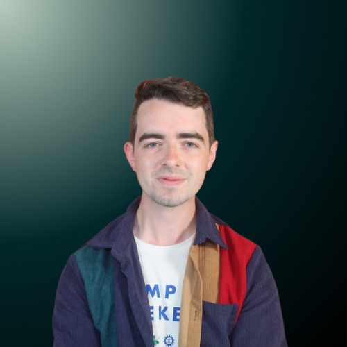 Derek Owens headshot
