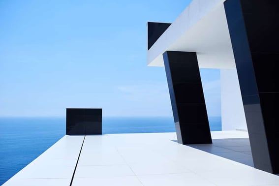 immobilienmakler-haus-wird-online-verkauft