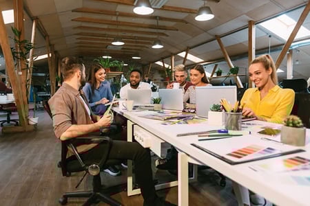 Team plant nächste virale Marketingkampagne