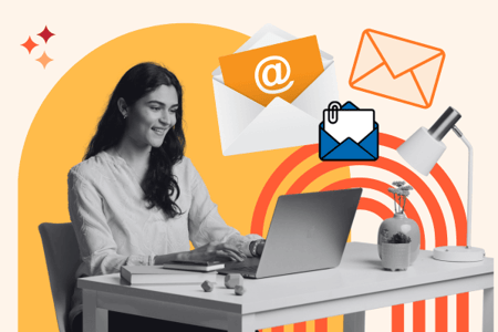 Marketrin erstellt HTML-E-Mail mit Hilfe einer Vorlage am Laptop