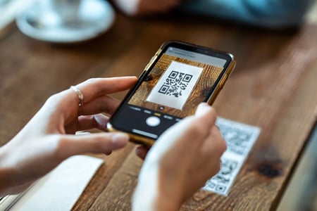Restaurant benutzt QR-Code-Marketing für Speise- und Getränkekarte