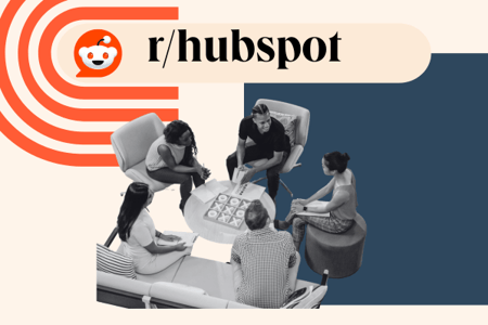 Personengruppe diskutiert ueber ein Thema 