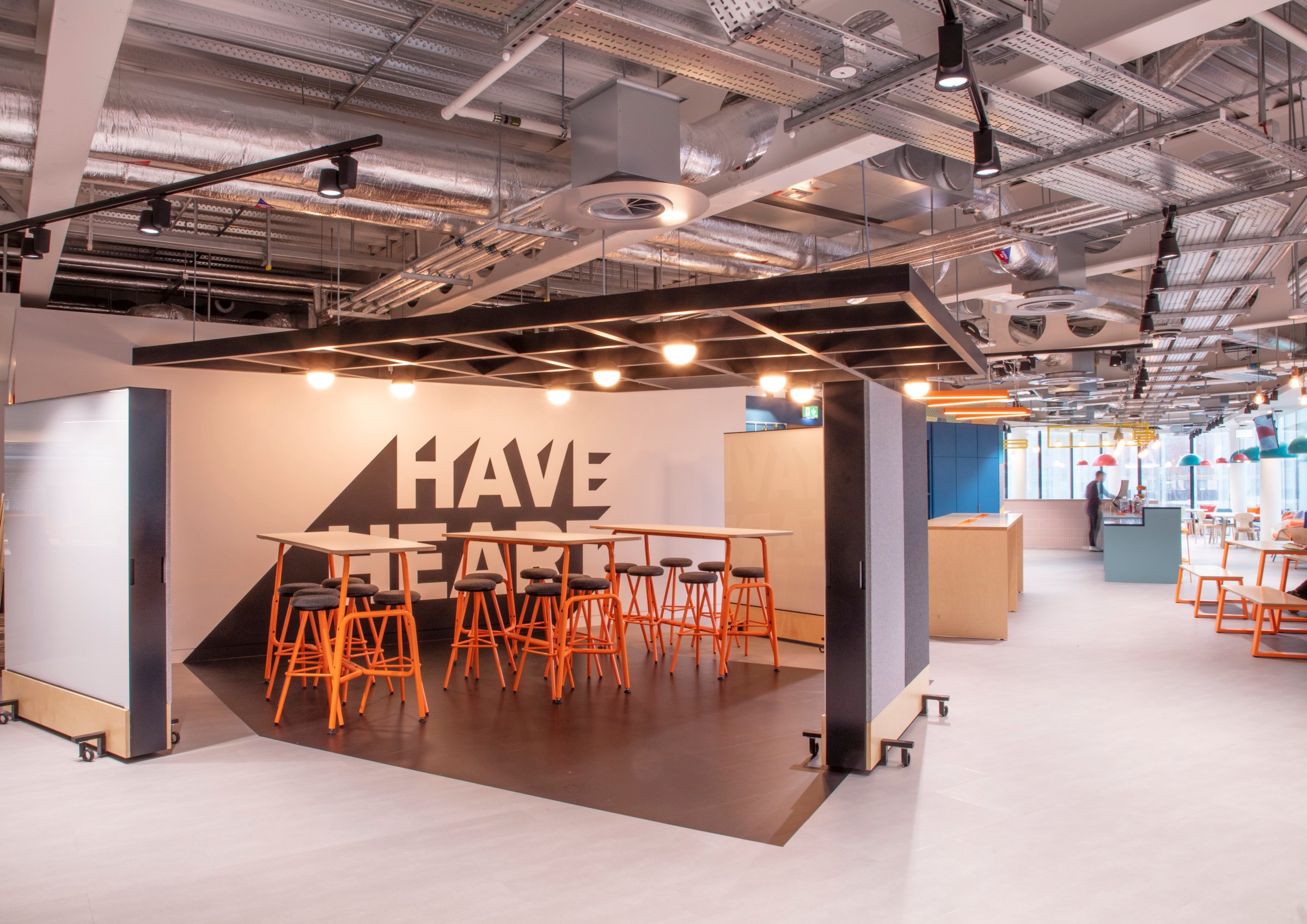 HubSpot Commits to 450 New Jobs in Ireland and Announces New Office