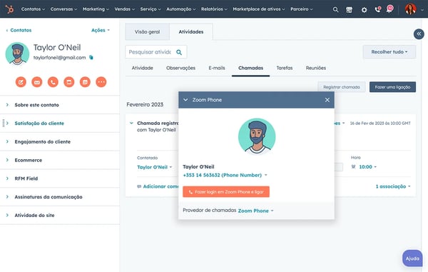 captura de tela mostra interface integrada da HubSpot para utilização do software de inteligência de conversas