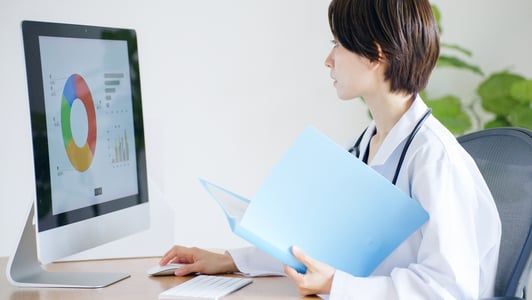 医療業界のCRMとは？4つのタイプ別でみるおすすめCRM10選