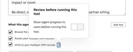 En Breeze Studio, se muestra la sección Qué puede hacer este agente. Se ha hecho clic en el icono de aprobación, que muestra un cuadro emergente para solicitar una revisión antes de ejecutar esta herramienta.