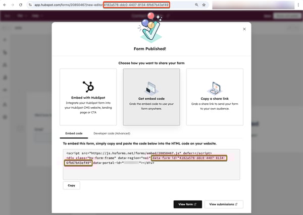 Screenshot of the form editor, highlighting the form ID in the browser URL and in the embed code.