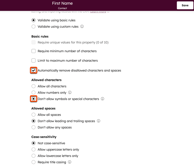 Uma tela de configuração de propriedade HubSpot para o Nome. A regra automatizada para remover caracteres não permitidos é marcada, e a opção Não permitir símbolos ou caracteres especiais é realçada.