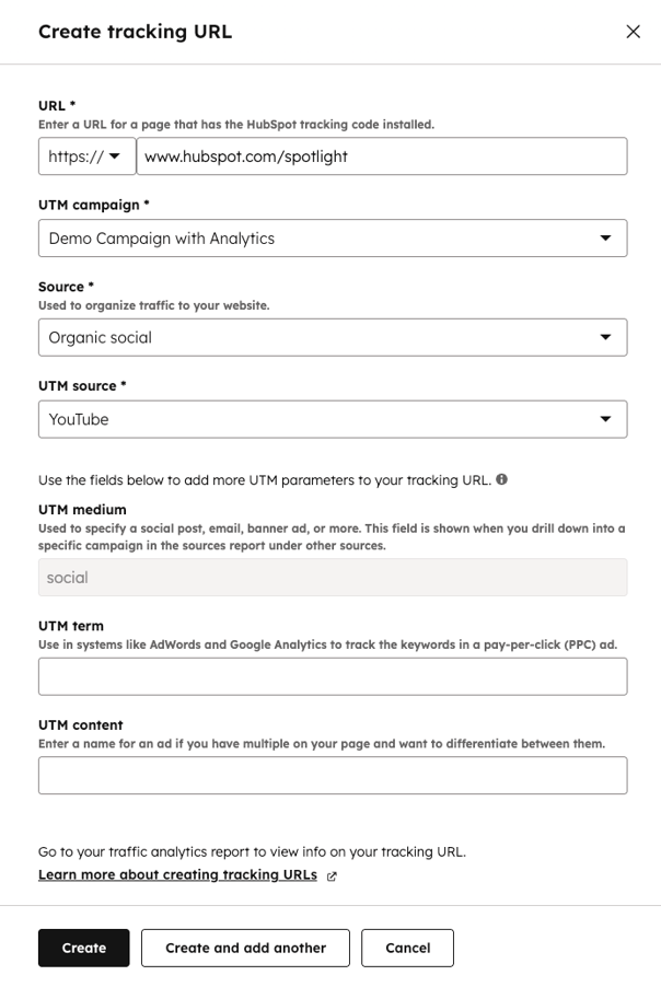 The side panel for creating tracking URLs, displaying the URL, source, and UTM fields.
