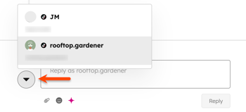 Social post thread, displaying the option to change the account of a reply message.