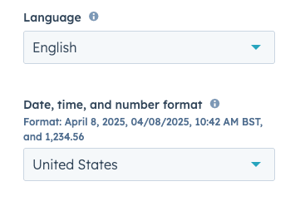 Captura de pantalla que muestra la configuración de idioma y de formato de fecha, hora y número para el usuario en HubSpot