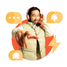 Mann mit Kopfhoerern aktiviert das Marketing Hub