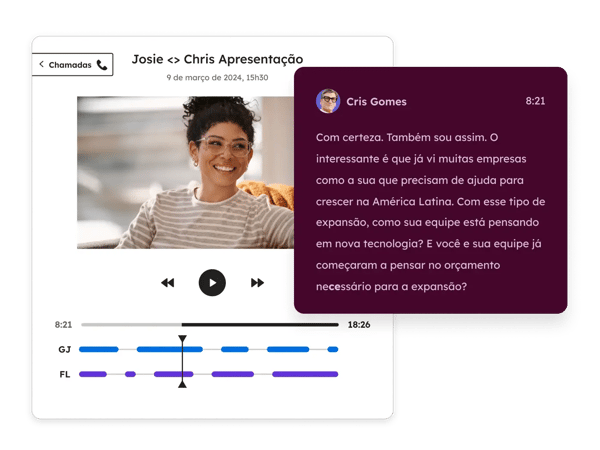 Interface do usuário da HubSpot mostrando notas da equipe sobre uma chamada gravada de um cliente