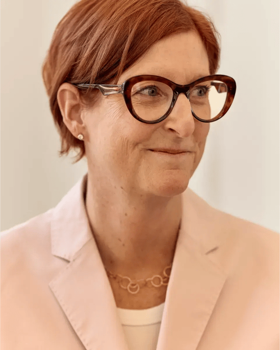 Kate-Bueker-Headshot