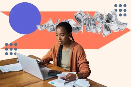 woman uses Customer Acquisition Analytics