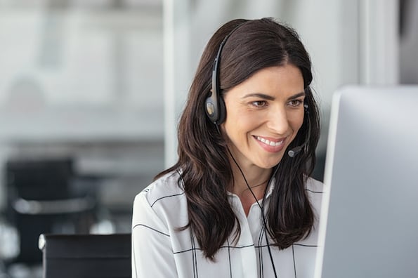 support rep embodying customer service qualities during a call with a client