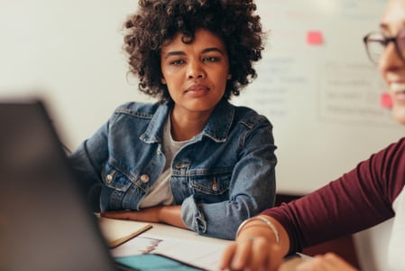 web designers browsing the best elementor themes