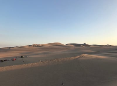 Beispielfoto – Eine Wüstenszene in Peru (unbearbeitet)