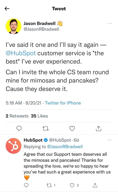 example of using social listening for customer service from hubspot twitter