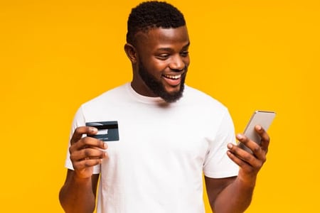 Instagramショッピングとは？導入するメリット・手順・成果を上げるための3つのポイント