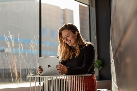 introvert reading social media marketing tips