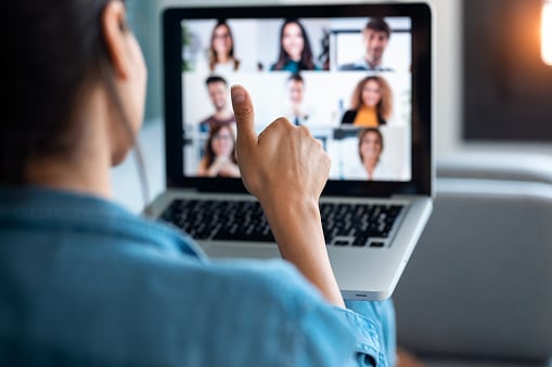 Gestiona la transferencia de leads en tus equipos de marketing y ventas
