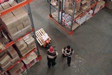 Collaborateurs suivant les KPI pour la gestion des stocks