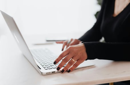 Allier l'IA et SEO : explications et outils à tester