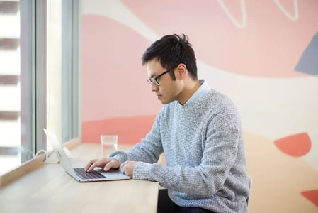 Erros comuns na implementação de CRM e como evitá-los