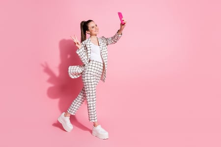 veja como fazer parcerias com influencers para aumentar vendas e diversificar seu negócio