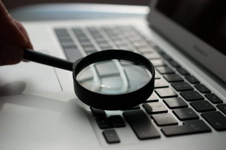 recherche empirique sur un ordinateur