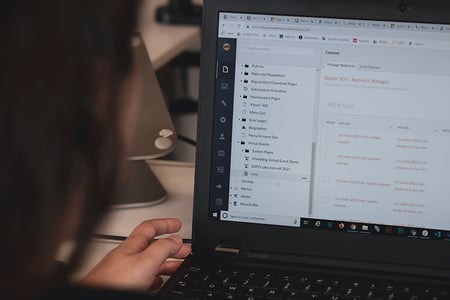service client e-mail