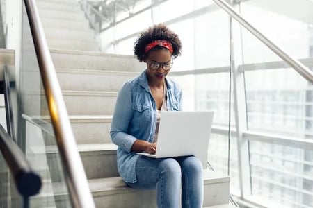 porque a HubSpot migrou do CRM da Salesforce para o CRM da HubSpot?