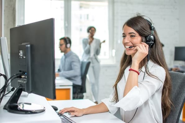 Salesperson on a discovery call with a prospect