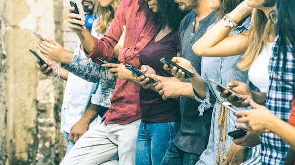 social-media-comsumption-preferences (1)