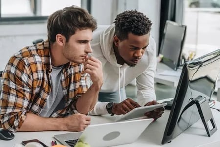 Marketers learning difference between software developer vs software engineer