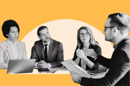 salesperson practicing solution selling