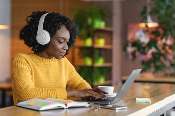 marketer using web crawler to index her website to increase organic traffic