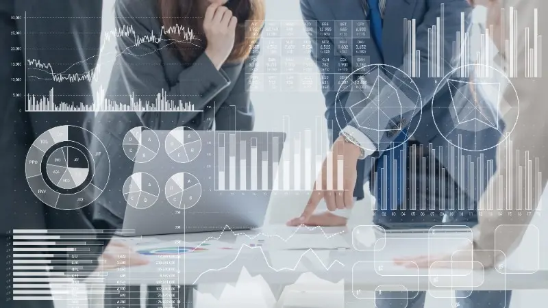 Facebook動画をマーケティングに活用しよう｜投稿方法や投稿できる動画の長さも解説