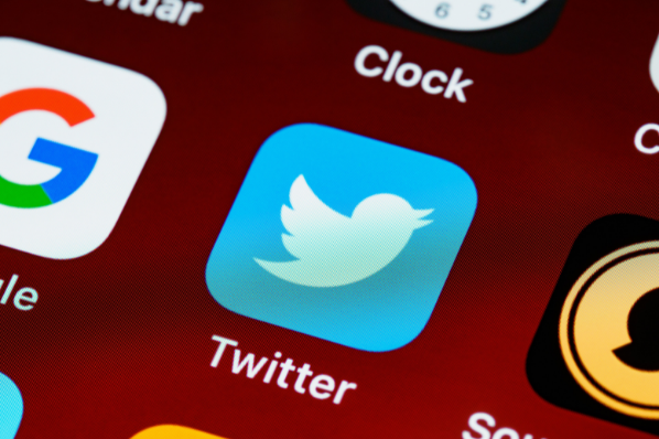 Application twitter sur smartphone
